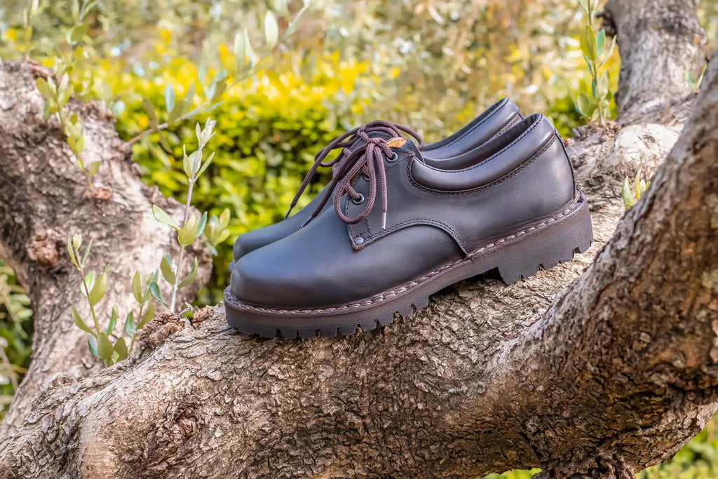 Scarpa da lavoro in pelle testa di moro gomma vibram